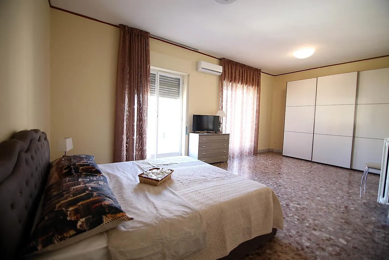B&B Le Perle Portici 3*,